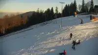 Widok z Kamery górną stację kolei linowej w Beskid Sport Arena.