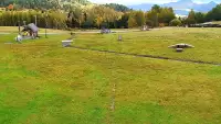 Widok na dolny odcinek trasy orczykowej stacji narciarskiej Czorsztyn-Ski Kluszkowce