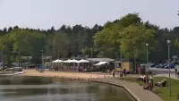 Ujęcie z kamery na promenadę w Dąbkach