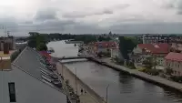 Darłowo - widok na plaże i morze oraz wejście do portu.