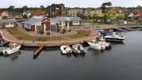 Widok na przystań i marinę w Dziwnowie