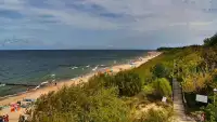 Plaża w Dziwnowie oglądaj w sezonie letnim.