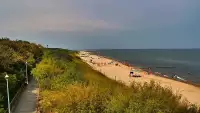 Plaża w Dziwnowie oglądaj w sezonie letnim.