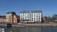 Kamera z widokiem na Śródmieście oraz kładkę na Motławie