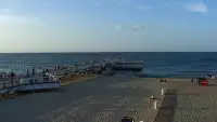 Widok z kamery obrotowej na plaże i morze w Gdańsku Brzeźnie