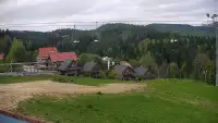 Obraz z kamery na stoku w ośrodku narciarskim Henryk SKI