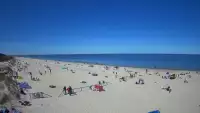Jantar - widok na złocistą i słoneczną plaże.