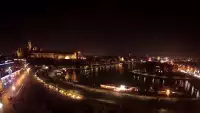 Zamek Królewski na wawelu oraz Wisła w oku kamery.