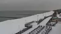 Kamera z widokiem na plażę i promenadę w Mielnie