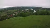 Malowniczy widoczek na Jezioro Solińskie w Bieszczadach.