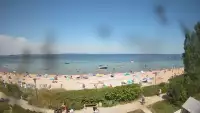 Widok na Promenadę i Plażę w REWIE. Sporty wodne Zatoka Pucka