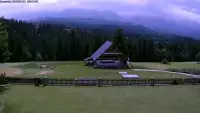 Kamera prezentuje ujęcie na Tatry.