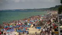 Widok na Promenadę i Plażę w Sarbinowie