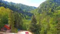 Widok z pienińskiego schroniska Orlica