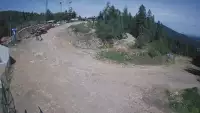 Zdjęcie z kamery na górną stację w ośrodku narciarskim Skolnity ski w Wiśle.