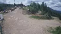 Zdjęcie z kamery na górną stację w ośrodku narciarskim Skolnity ski w Wiśle.