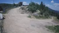 Zdjęcie z kamery na górną stację w ośrodku narciarskim Skolnity ski w Wiśle.