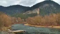 Szczawnica i widok na Dunajec i tratwy flisaków.