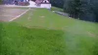taśma narciarska przy wyciągu na stacji narciarskiej w Spytkowicach