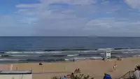 Stegna kamera bulwar, plaża i morze.