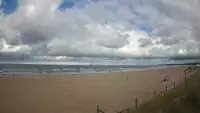 Kamera na plażę w Świnoujściu na żywo przepływające promy.