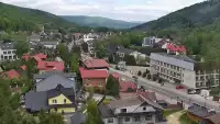 SZCZYRK - widok z kamery na deptak w Szczyrku