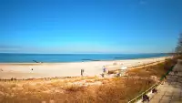 Obraz na żywo z plaży w Ustce, nadmorską promenadę i punkt widokowy