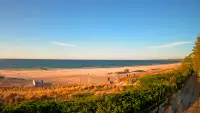 Obraz na żywo z plaży w Ustce, nadmorską promenadę i punkt widokowy