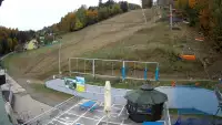 Widok na bramki i kolej linową w SOSZOWIE.