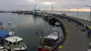 Kamera na bulwar helski plaże półwysep cypel na Helu.