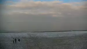 Widok z Kamery na plażę z kurortu Jastrzębia Góra