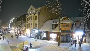 ZAKOPANE - widok z kamery na deptak