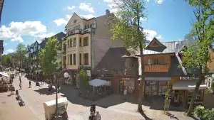 ZAKOPANE - widok z kamery na deptak