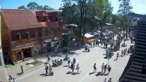 Kamera Zakopane na żywo widok na deptak