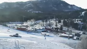 Kamera na SkiPark Oravice - widok na stok i termy Oravice na Słowacji Meander.