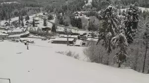 Kamera na SkiPark Oravice - widok na stok i termy Oravice na Słowacji Meander.