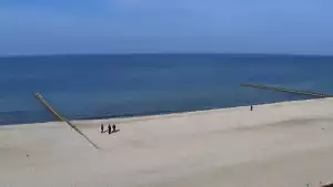 Kamera z widokiem na plażę i promenadę w Mielnie