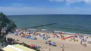 Kamera z widokiem na plażę i promenadę w Mielnie