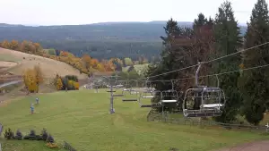 Widok ze stacji narciarskiej Mieszko w Zieleniec Sport Arena