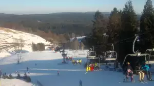 Widok ze stacji narciarskiej Mieszko w Zieleniec Sport Arena