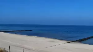 Widok na plażę w Niechorzu - NOWOŚĆ