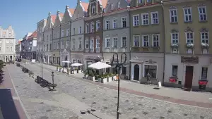 Widok online na opolską Aleję Gwiazd znajdującą się na Rynku