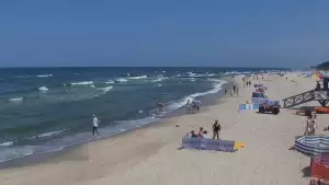 Pobierowo kamera na miasto i plażę