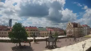 Widok z Kamery na Stary Rynek w Rzeszowie na żywo