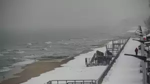 Widok na Promenadę i Plażę w Sarbinowie