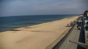 Widok na Promenadę i Plażę w Sarbinowie