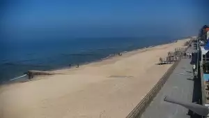 Widok na Promenadę i Plażę w Sarbinowie