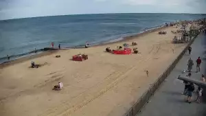 Widok na Promenadę i Plażę w Sarbinowie