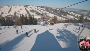 Ski Suche - widok z górnej stacji ośrodka narciarskiego