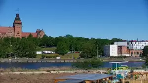 Szczecin - widok na Bulwary Szczecińskie i Wały Chrobrego.